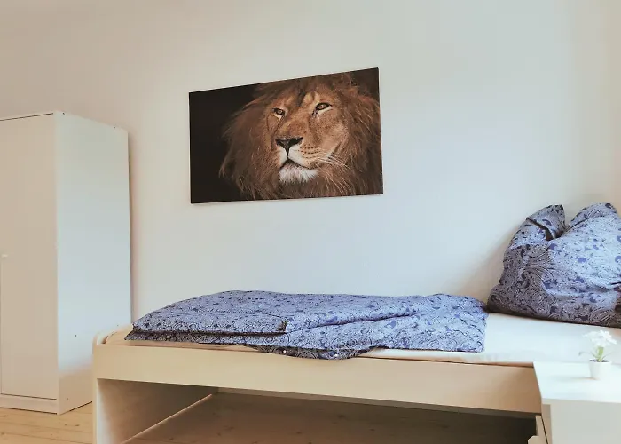 Gemuetliche 3-zimmer-wohnung In Appartement *